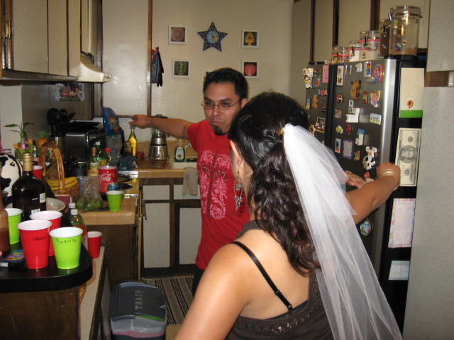 617x456 pixels (123K)